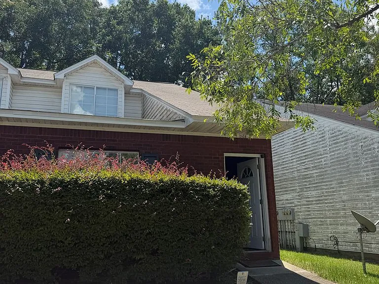 2526 Emerald Ridge Loop — Photo 1