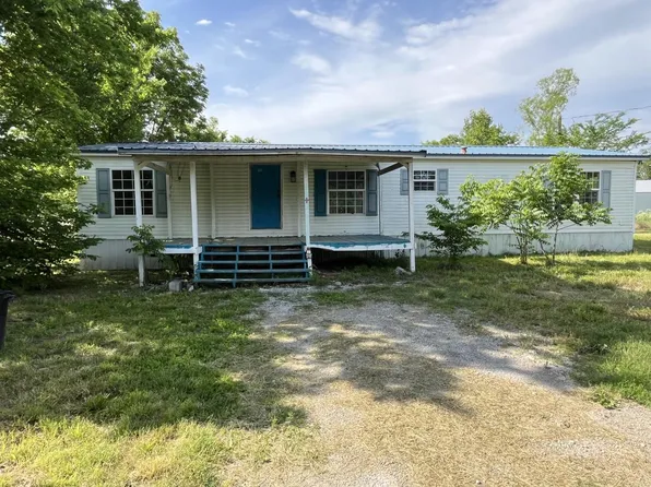 15784 Sumac Rd, Jasper, MO 64755