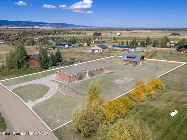 700 Elk Thistle Dr, Victor, ID 83455