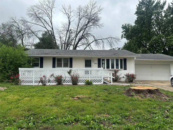 1205 S 4th St, Marshalltown, IA 50158