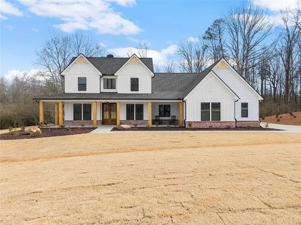 1087 Webb West Rd, Cleveland, GA 30528