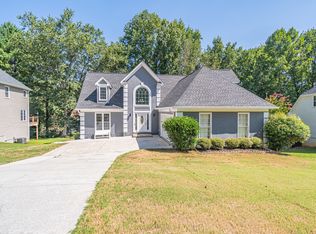 1321 Yorktown Cir, Lawrenceville, GA 30043
