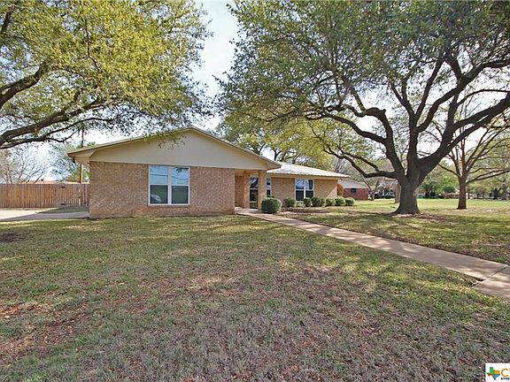 3rd image of 1022 Terra Alta Dr