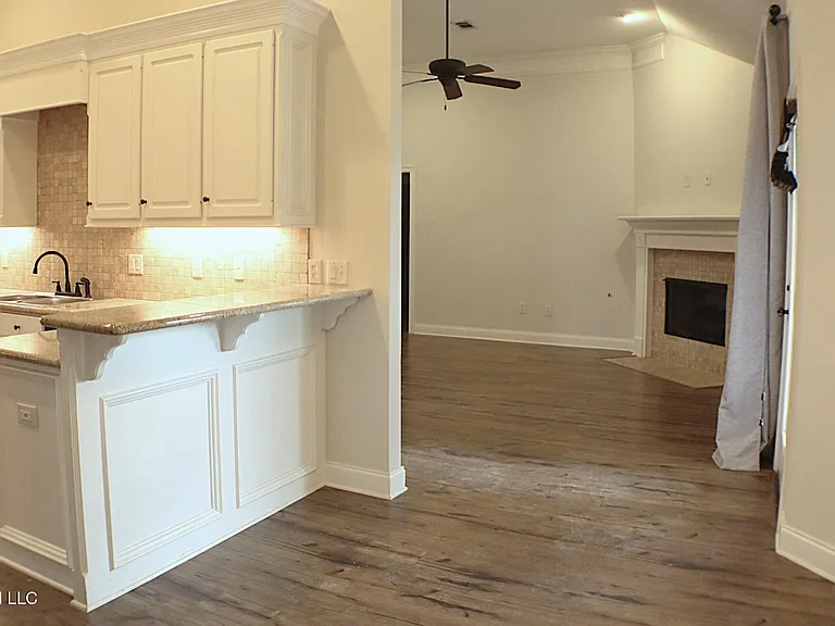 146 Tradition Pkwy — Photo 8