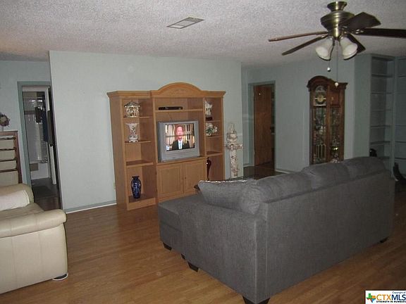 2nd image of 3605 Las Moras Dr