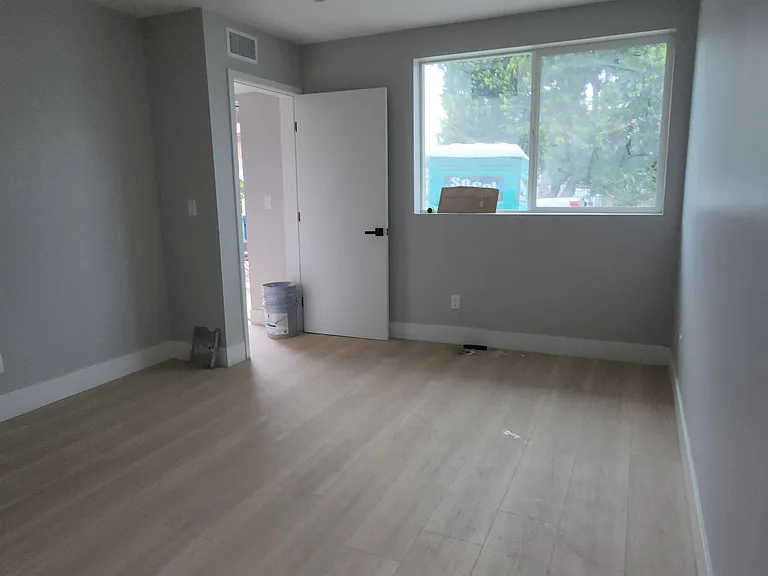 5729 Klump Ave — Photo 25