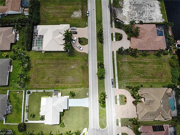 5th image of 3223 Surfside Blvd