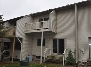 1557 S Oberlin Cir NE, Fridley, MN 55432