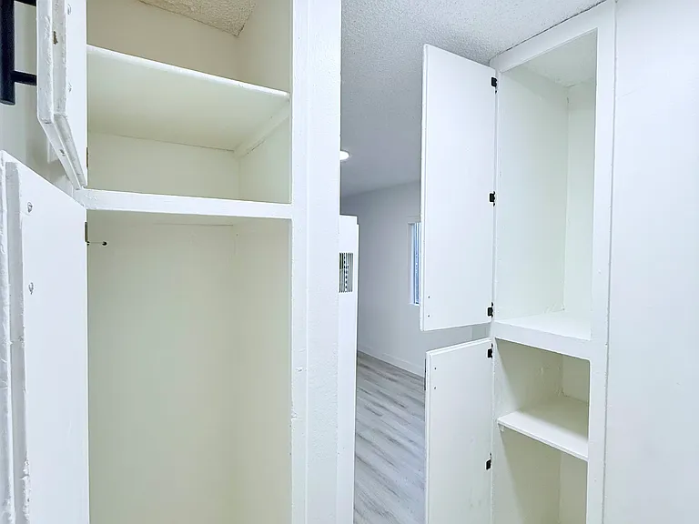 5039 Alhambra Ave #A — Photo 10