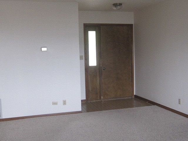 2nd image of 809 Kentucky Dr