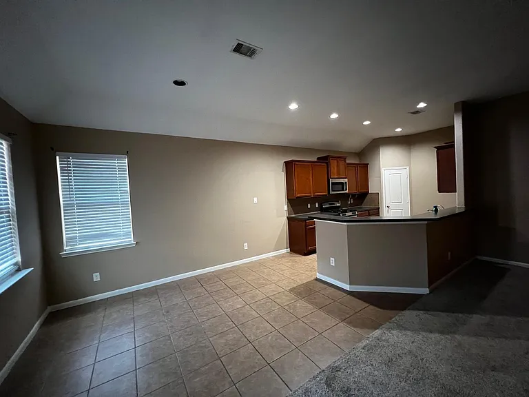 23706 Red Glade Ct — Photo 8