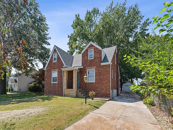 2nd image of 9313 Althea Ave