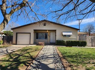 407 6th St, Corning, CA 96021