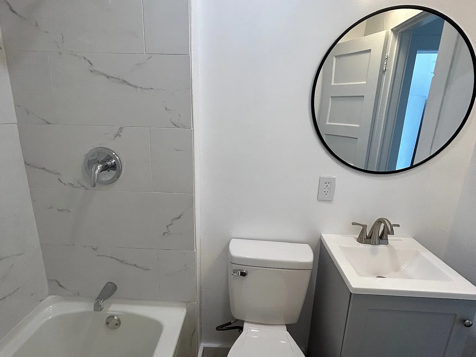 1 bed, 780 sqft, $1,100 — Photo 4