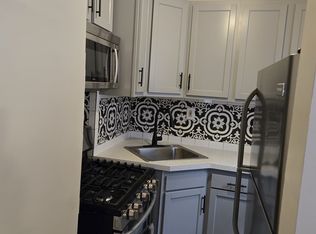 318 Ashland Ave APT 1, Buffalo, NY 14222