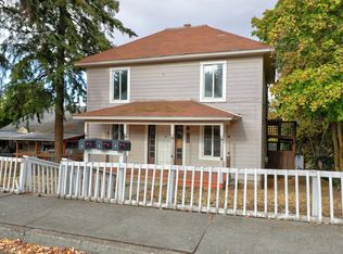 109 W 13th St, The Dalles, OR