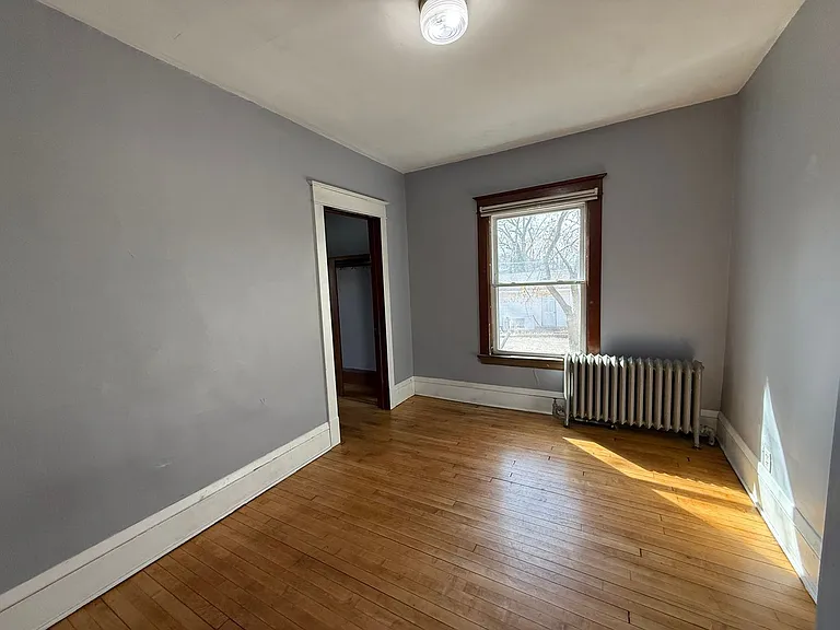 950 Arkwright St — Photo 15