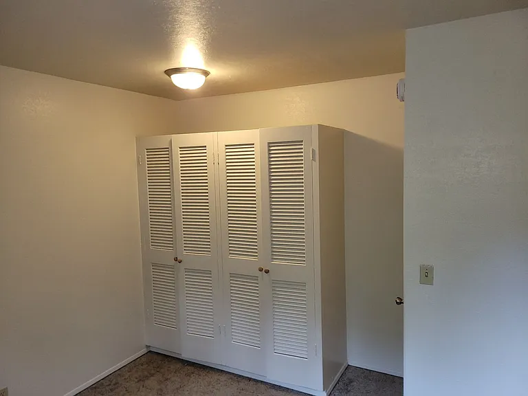 339-Walnut Hill Apartments — Photo 14
