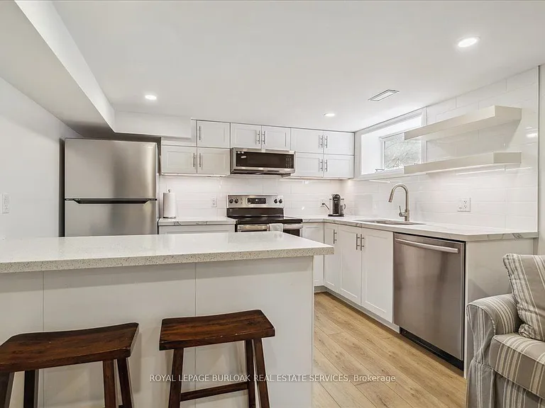 2113 New St #LOWER LEVEL — Photo 5