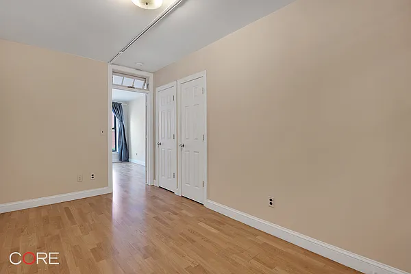 Rented by CORE | media 27