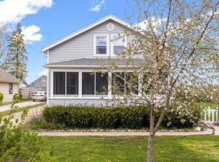 41W684 Russell Rd, Plato Center, IL 60124