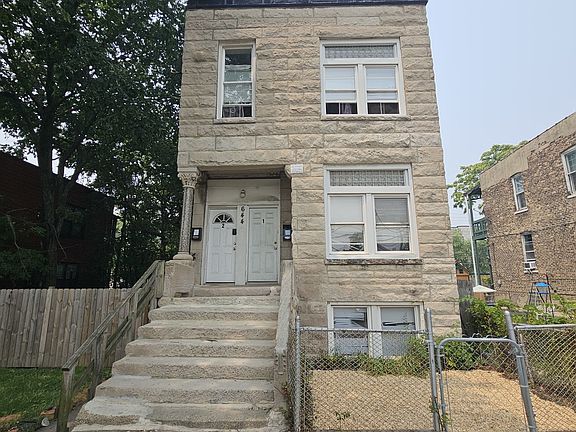 2nd image of 644 N Albany Ave