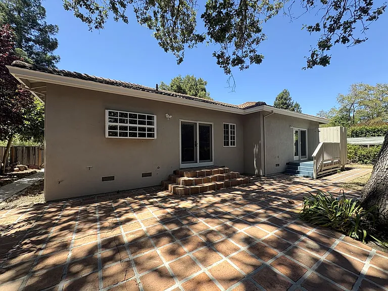 618 17th Ave — Photo 33