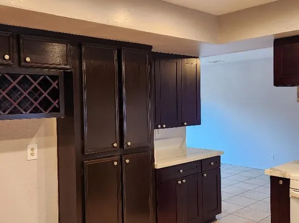 2619 Bancroft Dr, Spring Valley, CA 91977