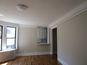 Rented by Rita S Citrin, LREB