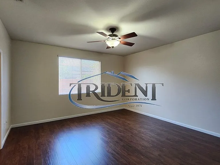 1715 Shoreline Dr — Photo 18