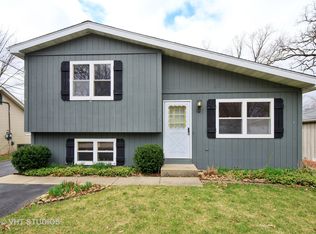 33790 N 2nd St, Grayslake, IL