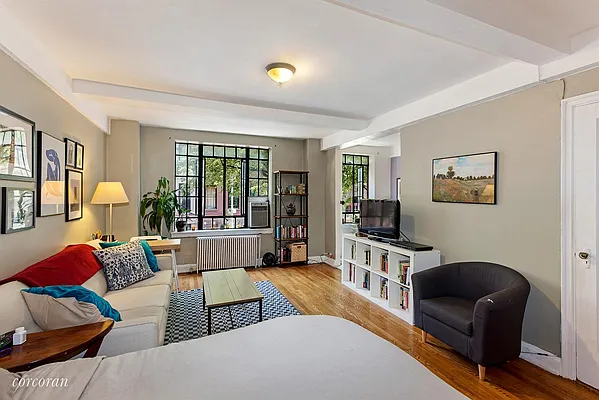 Sold by Corcoran | media 7