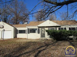 5500 SW 14th St, Topeka, KS 66604