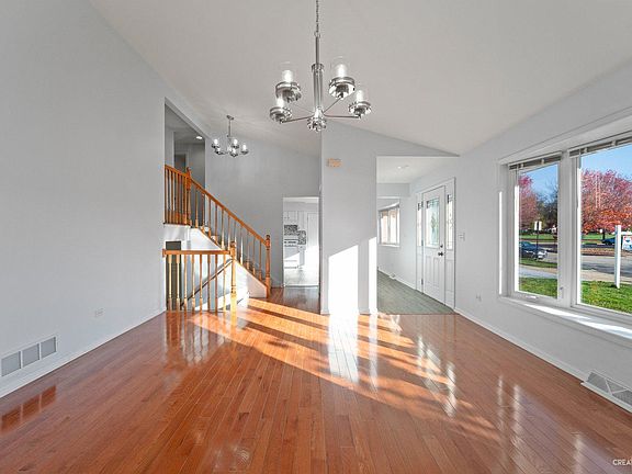 5th image of 1240 Braeburn Dr