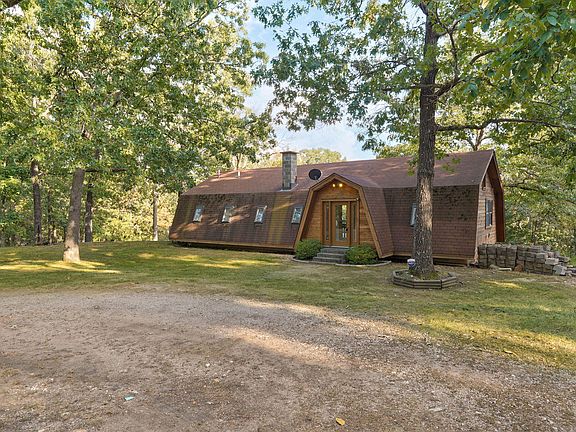 3rd image of 3078 Meyers Hollow Road