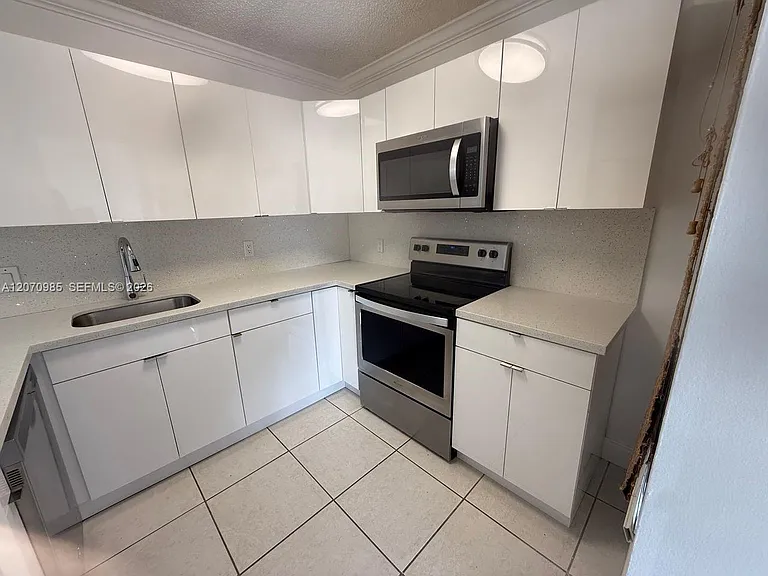 13781 SW 66th St #229-B — Photo 9