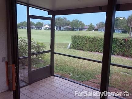 2nd image of 9356 Wedgewood Ln