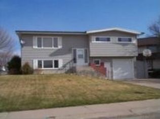 2016 Mountain View Dr, Great Falls, MT 59405
