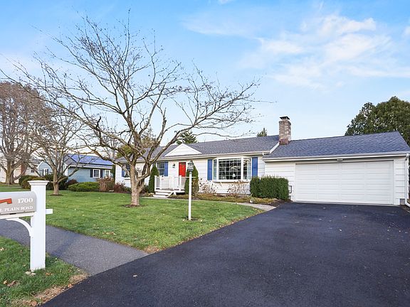 1700 Mill Plain Road