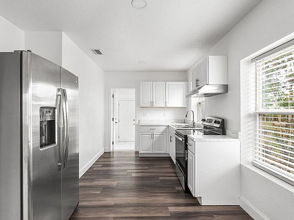 5th image of 807 NW 1st Ave