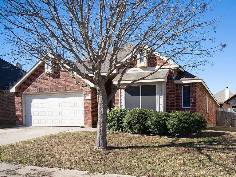6823 Woodcrest Ln — Photo 26