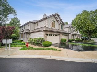 1568 N Saint Marks Pl, Palatine, IL 60067