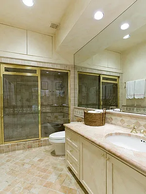 Sold by Sotheby's International Realty | media 3