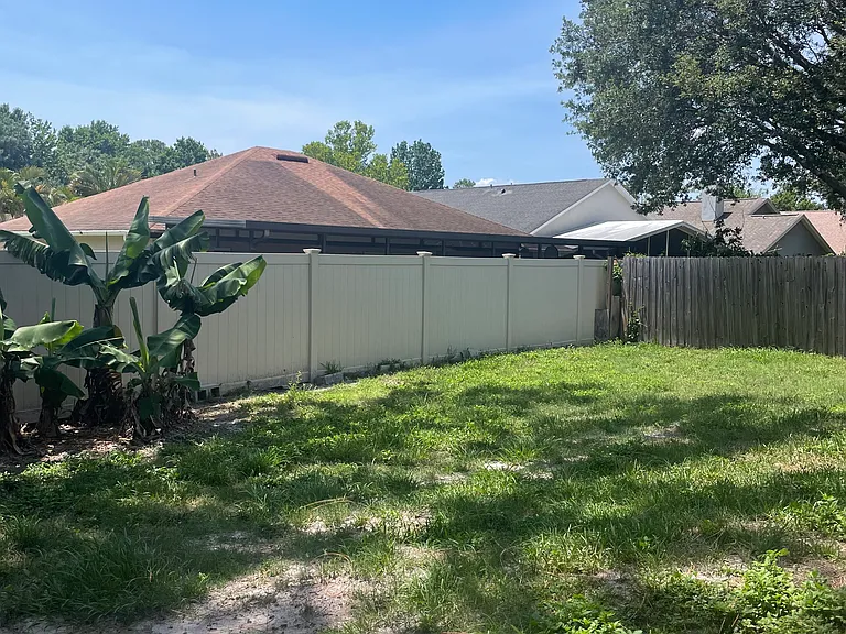 1012 Henson Ct — Photo 22
