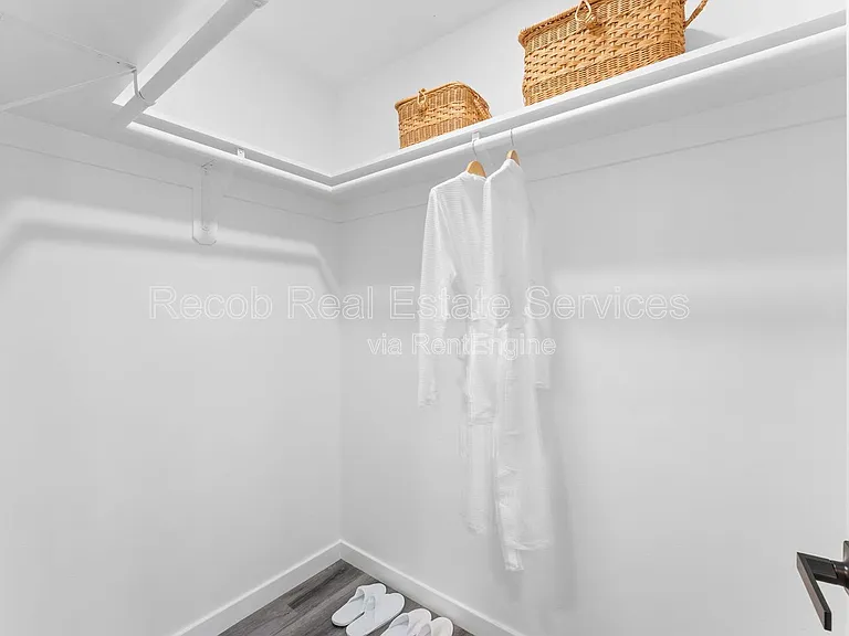5248 Adams Ave — Photo 12