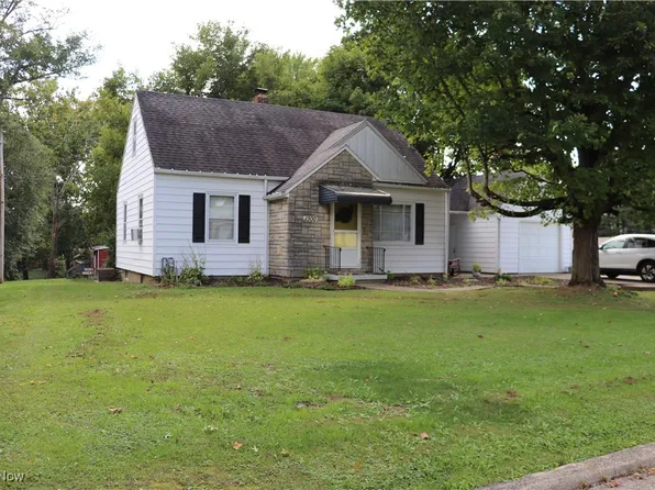 1300 Brooklyn Ave, Cambridge, OH 43725