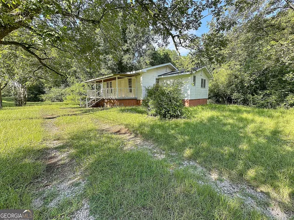 1276 Youngs Mill Rd, Lagrange, GA 30241