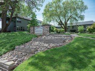 3717 SE 42nd Ave APT C, Portland, OR 97206