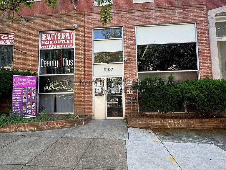 2107 N Charles St #1L — Photo 3
