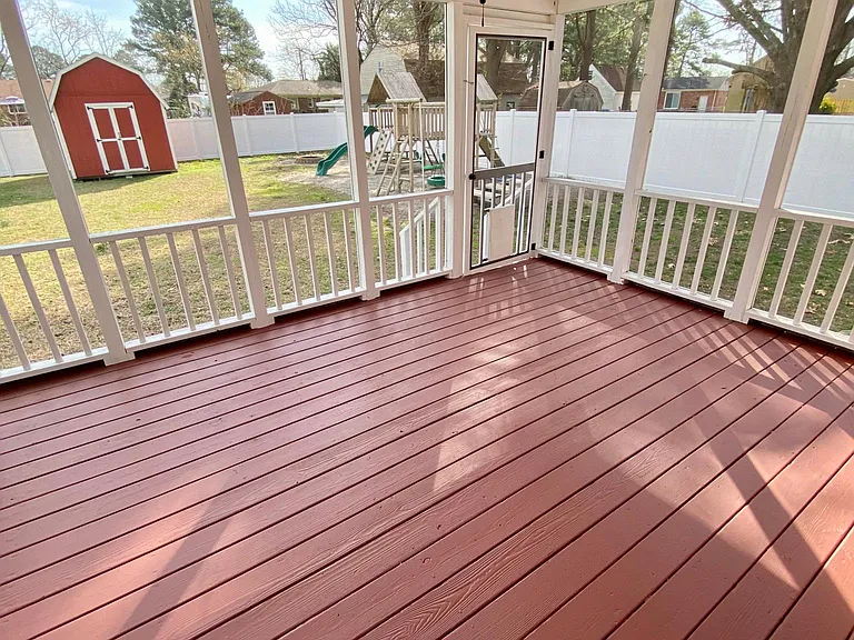 1013 Vanderploeg Dr — Photo 13